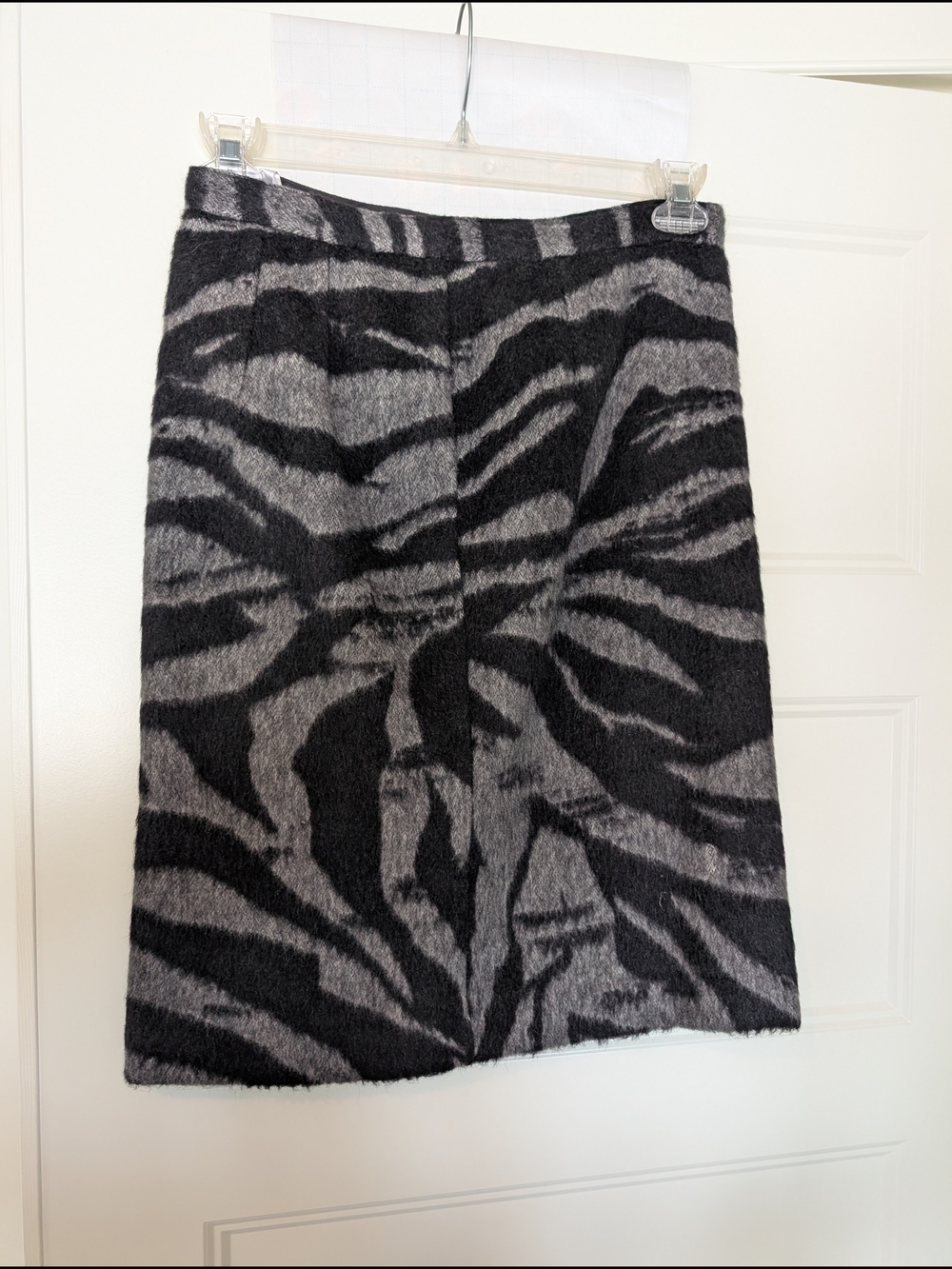 See By Chloé Black and Gray Zebra-Pattern Pencil Skirt